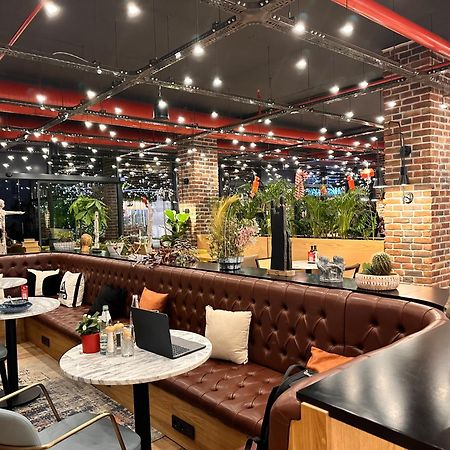 Orbi City Batumi Star Aparthotel Εξωτερικό φωτογραφία